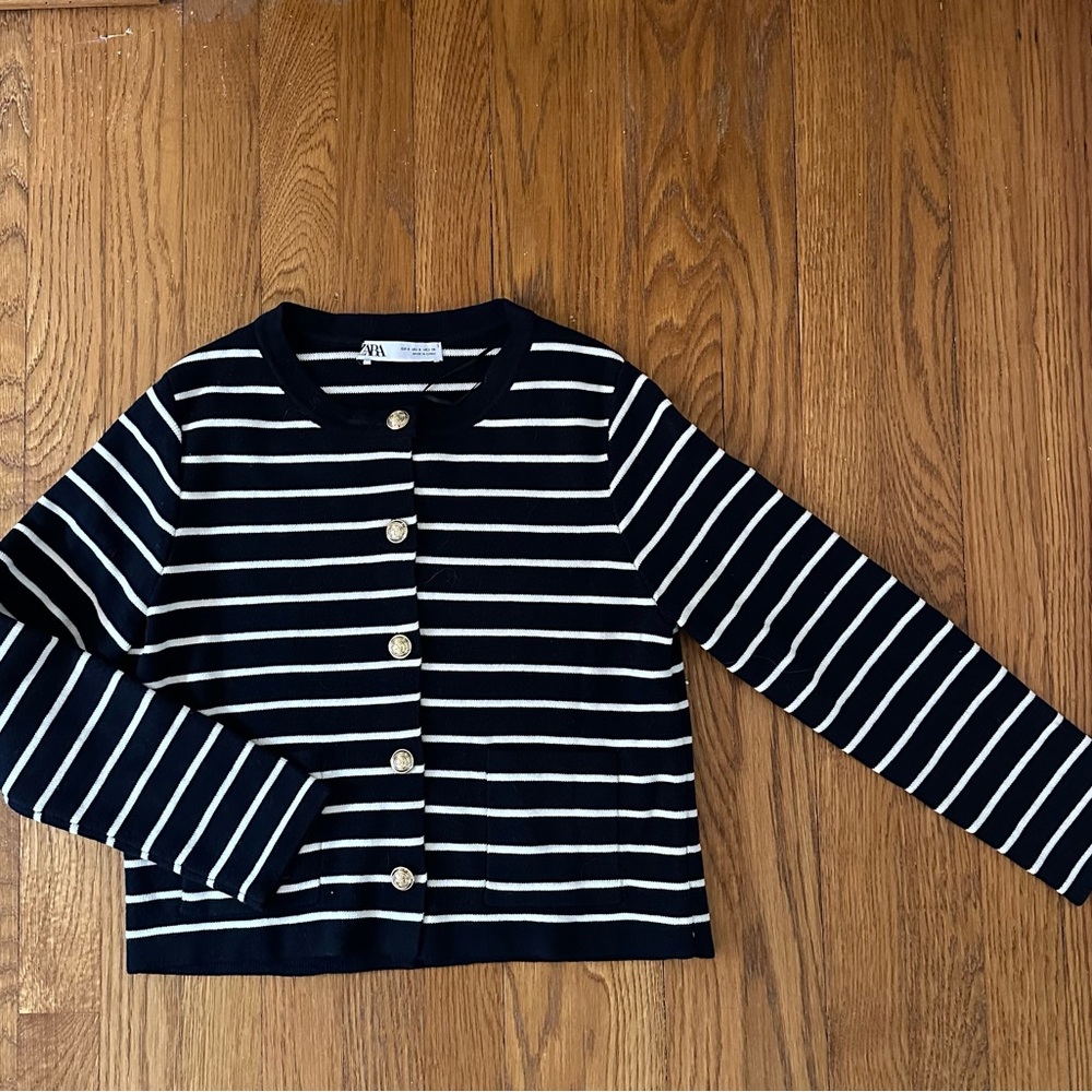 Zara Black and White Striped Knit Top